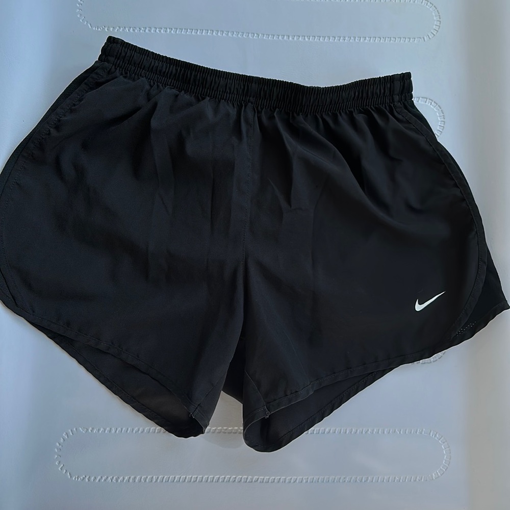 Nike girls shorts